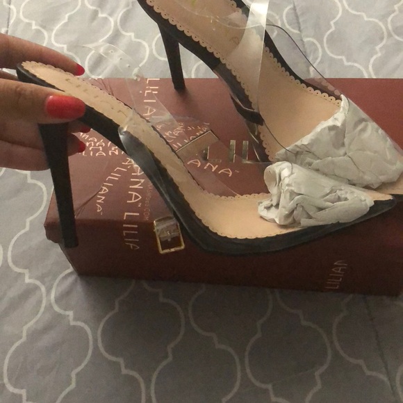 Heels - Picture 2 of 6